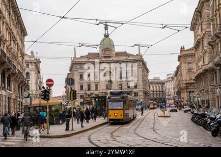 Historisches Assicurazioni Generali Gebäude an der Piazza Cordusio in Mailand, General ist eine der größten Versicherungsgesellschaften in Mailand, Italien 10.01.2024 Stockfoto