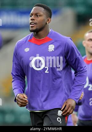 Englands Maro Itoje während des Mannschaftslaufs im Allianz Stadium in London. Bilddatum: Samstag, 23. November 2024. Stockfoto