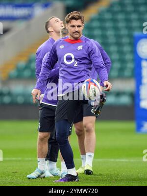 Englands Henry Slade während des Mannschaftslaufs im Allianz Stadium in London. Bilddatum: Samstag, 23. November 2024. Stockfoto