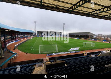 Dens Park, Dundee, Großbritannien. November 2024. Scottish Premiership Football, Dundee gegen Hibernian; das Scot Foam Stadium, Heimstadion von Dundee Credit: Action Plus Sports/Alamy Live News Stockfoto