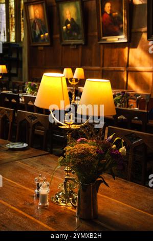 OXFORD, Großbritannien - 23. AUGUST 2017: Great Dining Hall in Christ Church College der University of Oxford in England. Stockfoto