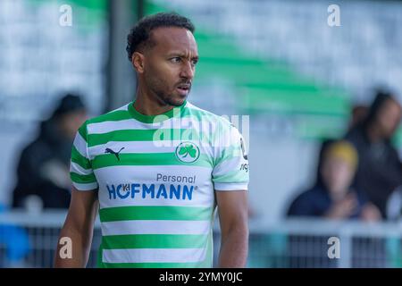 Fürth, Deutschland 23. November 2024: 2. Liga - 2024/2025 - SpVgg Greuther Fürth vs. Karlsruher SC im Bild: Julian Green (Fürth) /// DFL-Vorschriften verbieten jede Verwendung von Fotografien als Bildsequenzen und/oder Quasi-Video /// Stockfoto