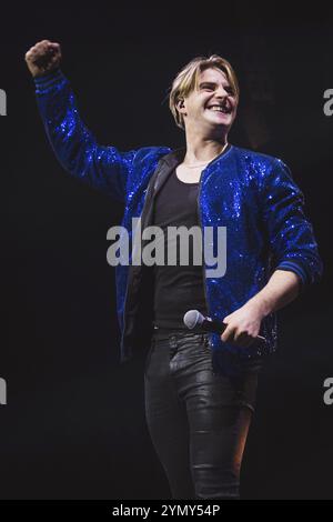 Vincent Gross bei der Schlagernacht des Jahres live auf der Original Tour in der Berliner Uber Arena am 16. November 2024 Stockfoto