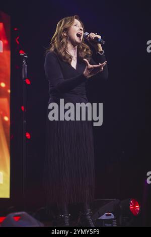 Vicky Leandros bei der Schlagernacht des Jahres live auf der Original Tour in der Berliner Uber Arena am 16. November 2024 Stockfoto