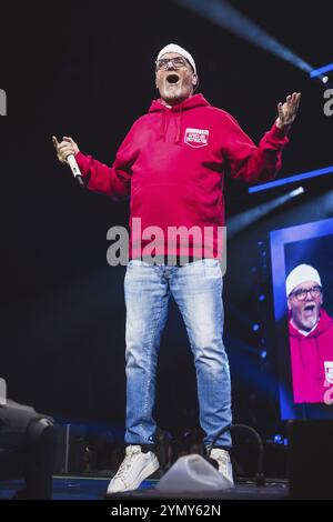 DJ Oetzi bei der Schlagernacht des Jahres live auf der Original Tour in der Berliner Uber Arena am 16. November 2024 Stockfoto