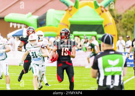 Deutsche Fußballliga, Spiel: Schwaebisch Hall Einhörner, Saarland Hurrikane im Optima Sportpark in Schwaebisch Hall Deutschland am 08. Juni. 2024 Stockfoto