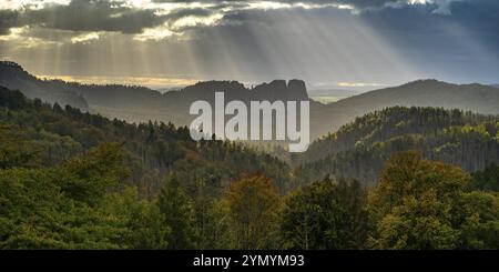 Magische Abendstimmung in der Sächsischen Schweiz 5 Stockfoto