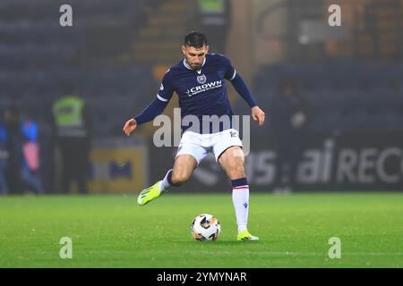 Dens Park, Dundee, Großbritannien. November 2024. Scottish Premiership Football, Dundee gegen Hibernian; Antonio Portales von Dundee Credit: Action Plus Sports/Alamy Live News Stockfoto