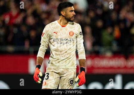 Girona, Spanien. November 2024. Gazzaniga (Girona FC) in Aktion während des Fußballspiels La Liga zwischen Girona FC und RCD Espanyol im Montilivi Stadion am 23. November 2024 in Girona, Spanien. Foto: Siu Wu Credit: dpa/Alamy Live News Stockfoto