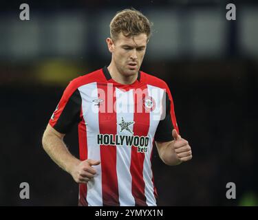 Nathan Collins aus Brentford während des Premier League Spiels Everton gegen Brentford im Goodison Park, Liverpool, Großbritannien, 23. November 2024 (Foto: Alfie Cosgrove/News Images) Stockfoto