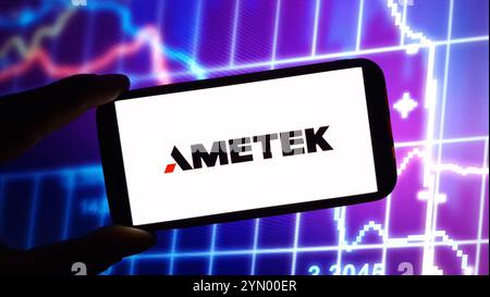 Konskie, Polen - 23. November 2024: Das Firmenlogo von Ametek wird auf dem Mobiltelefon angezeigt Stockfoto