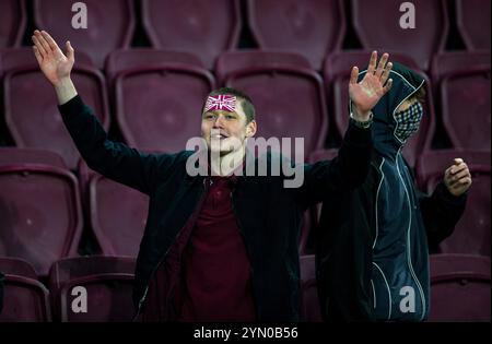 Tynecastle Park, Edinburgh, Großbritannien. November 2024. Scottish Premiership Football, Hearts versus Celtic; Hearts Fans Credit: Action Plus Sports/Alamy Live News Stockfoto