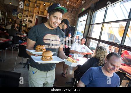 Szenen aus Umami Burger am 1520 Cahuenga Blvd in Hollywood, CA. Stockfoto