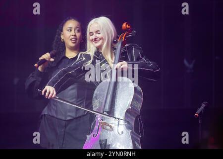 Manchester, England, 24. November 2024. Clean Bandit tritt bei HITS Radio Live Manchester bei Co-op Live auf. Quelle: Izzy Clayton/Alamy Live News Stockfoto