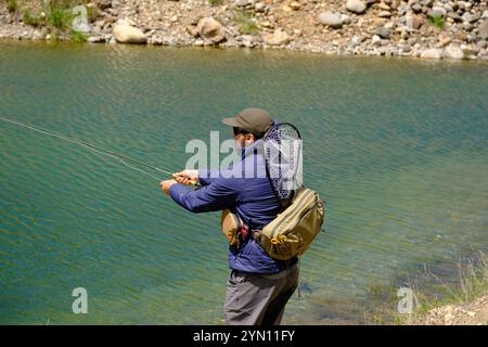 Fischen am Yankee Fork des Salmon River Stockfoto