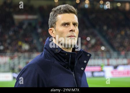 Mailand, Italien. November 2024. Thiago Motta Trainer juventus während des Fußballspiels der Serie A Enilive 2024/2025 zwischen Mailand und Juventus im Giuseppe Meazza Stadion in Mailand, Norditalien - Sonntag, 23. November 2024. Sport - Fußball. (Foto von Antonio Saia) Credit: Kines Milano/Alamy Live News Stockfoto