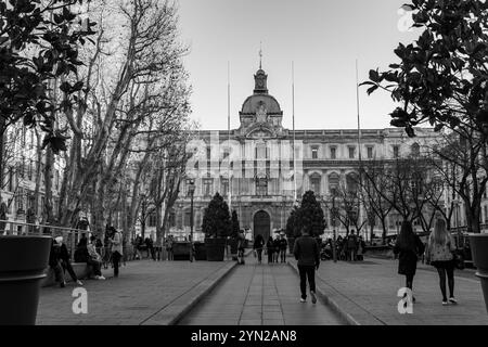 Marseille, Frankreich - 28. Januar 2022: Die Fassade des Rathauses von Marseille, Frankreich. Stockfoto