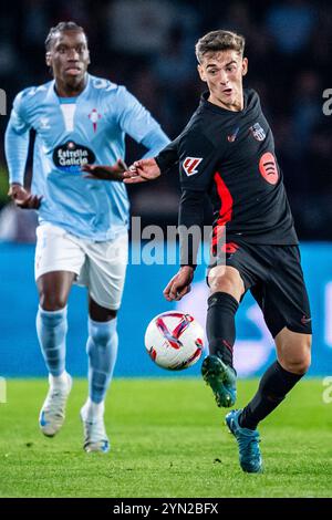 Vigo, Deutschland. November 2024. Fussball La Liga 14. Spieltag Celta Vigo - FC Barcelona am 23.11.2024 im Estadio Abanca Balaidos in Vigo Gavi Pablo Martin Paez Gavira ( Barcelona ) Foto: Revierfoto Credit: ddp Media GmbH/Alamy Live News Stockfoto