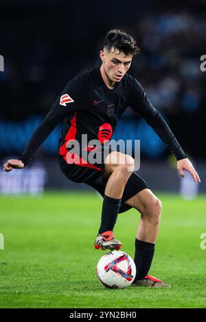 Vigo, Deutschland. November 2024. Fussball La Liga 14. Spieltag Celta Vigo - FC Barcelona am 23.11.2024 im Estadio Abanca Balaidos in Vigo Pedri Pedro Gonzalez Lopez ( Barcelona ) Foto: Revierfoto Credit: ddp Media GmbH/Alamy Live News Stockfoto