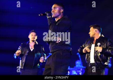 Die britische Band, bestehend aus Antony Costa, Duncan James, Lee Ryan und Simon Webbe, ist eine der erfolgreichsten Gruppen der letzten zwanzig Jahre. Die vier wurden 2000 in London gegründet und haben 15 Millionen Platten verkauft, zahlreiche Nummer-Eins-Singles in Großbritannien gehabt, mit einigen der größten Stars der Welt zusammengearbeitet, darunter Elton John und Stevie Wonder, und zahlreiche Auszeichnungen gewonnen, darunter zwei renommierte BRIT Awards für den besten britischen Breakthrough Act und den besten britischen Pop Act. Auf den Fotos Antony Costa, Duncan James, Lee Ryan und Simon Webbe Stockfoto