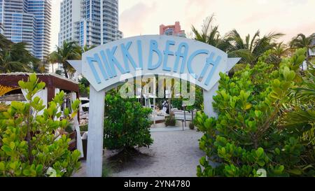 Nikki Beach at Miami South Beach - MIAMI, USA - 5. NOVEMBER 2024 Stockfoto