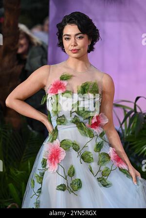 London, Großbritannien. November 2024. Auli’i Cravalho kommt zur britischen Premiere von Moana 2, Cineworld, Leicester Square. Quelle: Doug Peters/EMPICS/Alamy Live News Stockfoto