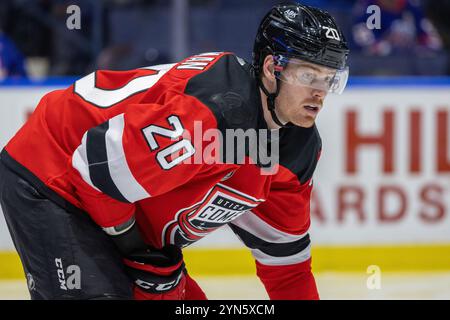 Rochester, New York, USA. November 2024. Utica Comets Forward Max Willman (20) Skates in der zweiten Periode gegen die Rochester-Amerikaner. Die Rochester Americans veranstalteten die Utica Comets in einem Spiel der American Hockey League in der Blue Cross Arena in Rochester, New York. (Jonathan Tenca/CSM). Quelle: csm/Alamy Live News Stockfoto