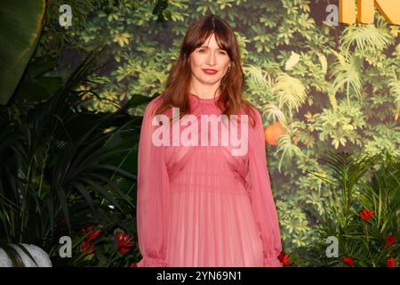 Emily Mortimer nimmt an der Weltpremiere von „Paddington in Peru“ am Leicester Square Teil. Stockfoto