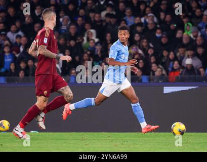 Neapel, Kampanien, ITALIEN. November 2024. Während des Fußballspiels vom 24.11.2024, gültig für die italienische Meisterschaft der Serie A - 2024/25 in Neapel im Diego Armando Maradona Stadium zwischen SSC Napoli vs AS Roma. In der David NERES von SSC Napoli (Credit Image: © Fabio Sasso/ZUMA Press Wire) NUR REDAKTIONELLE VERWENDUNG! Nicht für kommerzielle ZWECKE! Quelle: ZUMA Press, Inc./Alamy Live News Stockfoto