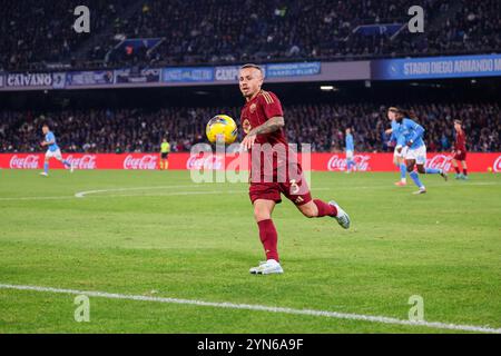 Neapel, Kampanien, ITALIEN. November 2024. Während des Fußballspiels vom 24.11.2024, gültig für die italienische Meisterschaft der Serie A - 2024/25 in Neapel im Diego Armando Maradona Stadium zwischen SSC Napoli vs AS Roma. Im Angelino of Roma AS (Credit Image: © Fabio Sasso/ZUMA Press Wire) NUR REDAKTIONELLE VERWENDUNG! Nicht für kommerzielle ZWECKE! Quelle: ZUMA Press, Inc./Alamy Live News Stockfoto