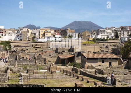 HERCULANEUM, ITALIEN, 05. MAI 2022, Stadtbild des antiken Herculaneum, zerstört durch den Vulkanausbruch des Mt. Vesuv Stockfoto