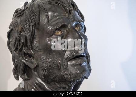 NEAPEL, ITALIEN, 06. MAI 2022, Büste des großen Philosophen Seneca, Süditalien Stockfoto