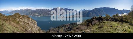 Herrlicher Blick auf den Comer See vom Monte Crocione, Italien, Europa Stockfoto