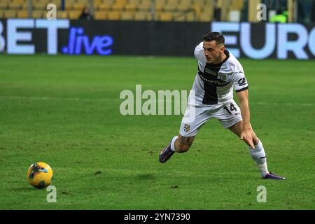 Emanuele Valeri (Parma Calcio) in Aktion beim Parma Calcio gegen Atalanta BC, Spiel der italienischen Fußball-Serie A in Parma, Italien, 23. November 2024 Stockfoto