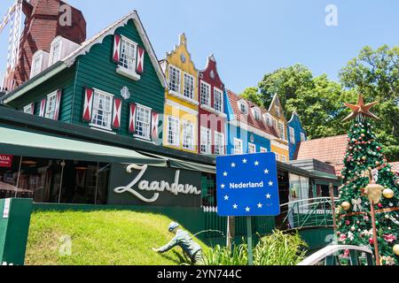 Nova Petropolis, Brasilien - 10. November 2024: Cidade Zaandam, niederländisches Restaurant in Nova Petropolis, Serra Gaucha Stockfoto