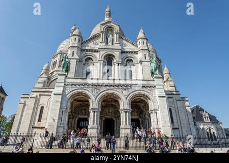 Wunderschöne berühmte Kirche Sacre Coeur in Paris, Frankreich, Europa Stockfoto