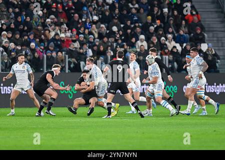 Turin, Italien, Italien. November 2024. Turin, Italien - 23. November: Rugby - Autumn Nations Series 2024 Spiel zwischen Italien und Neuseeland im Allianz Stadium am 23. November 2024 in Turin, Italien. Federico Ruzza Italien (Credit Image: © Tonello Abozzi/Pacific Press via ZUMA Press Wire) NUR REDAKTIONELLE VERWENDUNG! Nicht für kommerzielle ZWECKE! Stockfoto