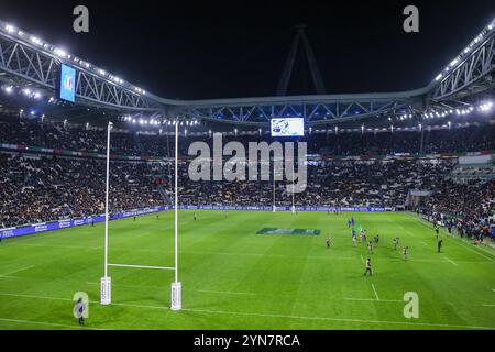 Turin, Italien. November 2024. Blick in das Stadion während des Spiels der Autumn Nations Series 2025 zwischen Italien und Neuseeland (All Blacks) im Allianz Stadium. Endergebnis Italien 11 | 29 Neuseeland Credit: dpa/Alamy Live News Stockfoto