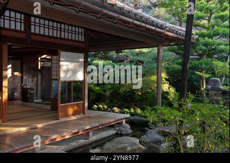 Nomura Samurai Residence, ein restauriertes Zuhause eines Kanazawa Samurai unter dem Maeda Clan im Nagamachi Bezirk von Kanazawa, Ishikawa, Japan. Stockfoto