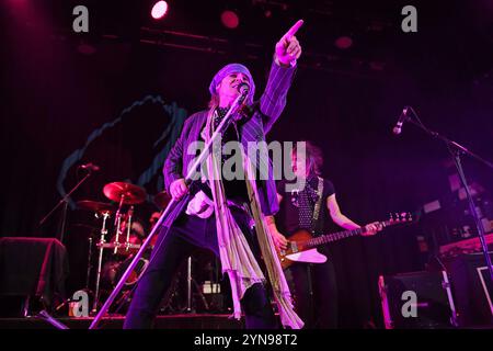 UK. November 2024. LONDON, ENGLAND – 24. NOVEMBER: Spike und Nigel Mogg von The Quireboys in der Islington Assembly Hall am 24. November 2024 in London. CAP/MAR © MAR/Capital Pictures Credit: Capital Pictures/Alamy Live News Stockfoto