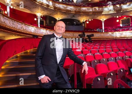 Wien, Österreich. November 2024. Verleihung des Nestroy-Theaterpreises 2024 im Volkstheater Wien, Österreich, am 24. November 2024. Peter SCHÖBER. - 20241124 PD15632 Credit: APA-PictureDesk/Alamy Live News Stockfoto