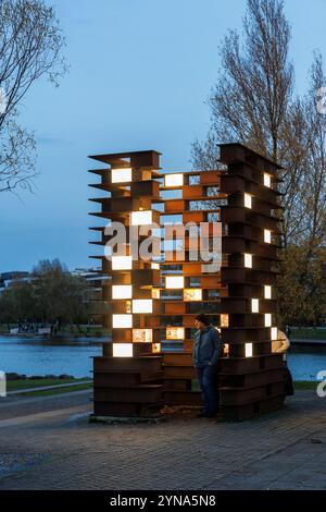 gedenkstätte für Zwangsarbeiter auf der Kulturinsel am Phönixsee im Stadtteil Hoerde in Dortmund, Nordrhein-Westfalen. Sie ist dazu bestimmt Stockfoto