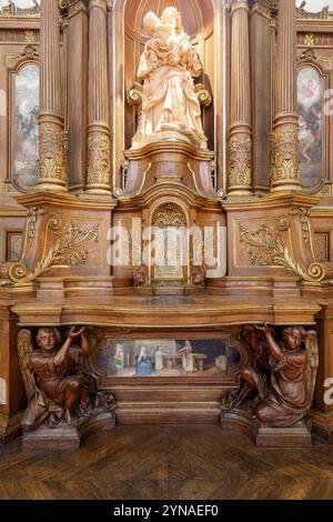 Frankreich, Meurthe et Moselle, Nancy, St. Sebastian Kirche, erbaut von dem Architekten Jean nicolas Jenesson im Jahre 1731, auf dem Platz Karl III. (Dritter Platz), St. Joseph Altar, Statue des Heiligen Josef von den Adam-Brüdern im 18. Jahrhundert, Altar und Altar von Eugen Vallin Ende des 19. Jahrhunderts Stockfoto