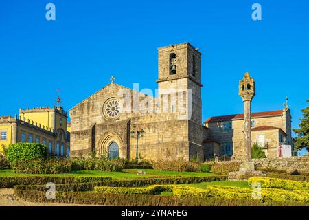 Portugal, nördliche Region, Barcelos, Bühne auf dem portugiesischen Zentralweg, einer der Wege nach Santiago de Compostela, Santa Maria Mutterkirche aus dem 14. Jahrhundert Stockfoto