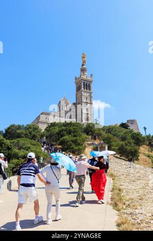 Frankreich, Bouches du Rhone (13), Marseille, 6e Arrondissement, la basilique Notre Dame de la Garde, Croisieristes en Visite, Touristen Stockfoto