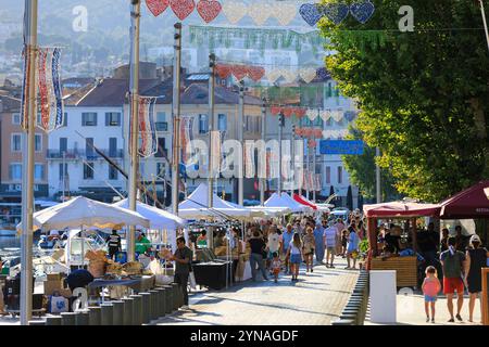 Frankreich, Bouches du Rhone (13), La Ciotat, Le Vieux Port, Quai Ganteaume, marche des Artisans Stockfoto