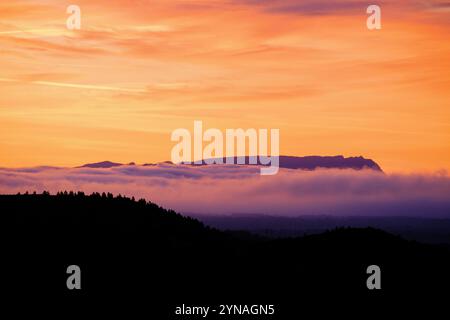 Frankreich, Bouches du Rhone (13), Lambesc, montagne Sainte Victoire Stockfoto