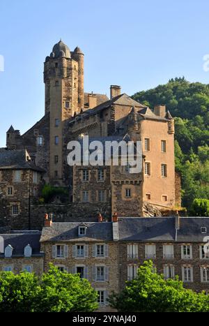 Frankreich, Aveyron, Estaing, das Schloss von Estaing aus dem 15. Jahrhundert, das dem ehemaligen Präsidenten Valery Giscard d’Estaing gehörte Stockfoto