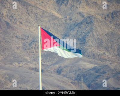 Jordanische Flagge fotografiert in Aqaba, Jordanien Stockfoto