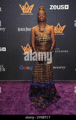 Los Angeles, ca. 24. November 2024. Caroline Wanga von den Erben von Afrika und Koshie Mills halten am 24. November 2024 in Los Angeles, Kalifornien, das 7. Annual International Women of Power Awards Luncheon. Quelle: Faye Sadou/Media Punch/Alamy Live News Stockfoto